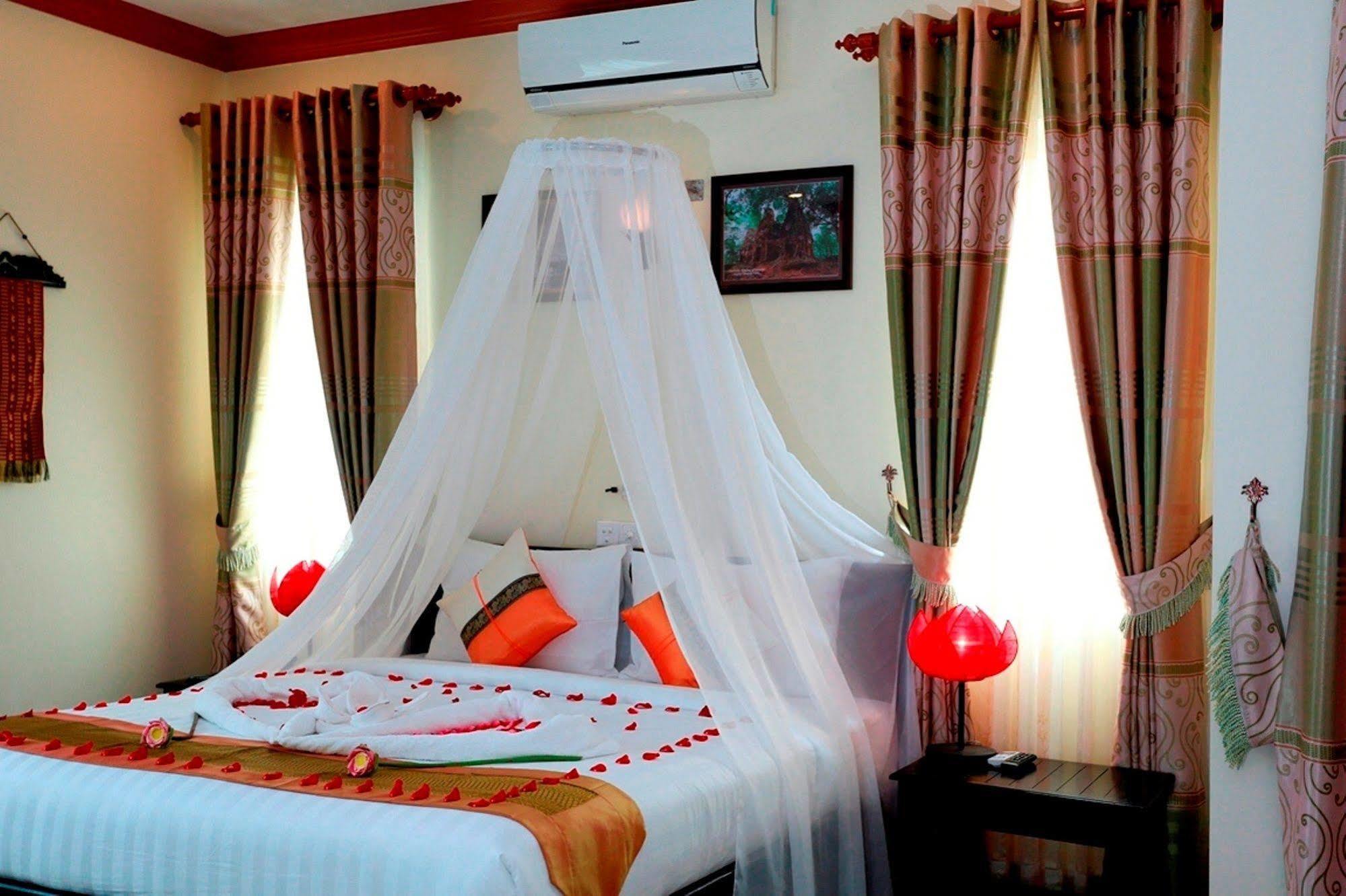 Chheng Bopha Villa Angkor Сіємреап Екстер'єр фото